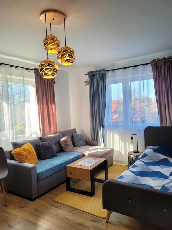 Apartamencik Pod Krokusem, житло біля вокзалу Хабувка Стадіон