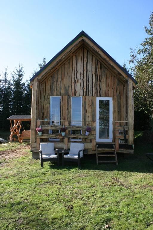 One House, житло біля вокзалу Хойна