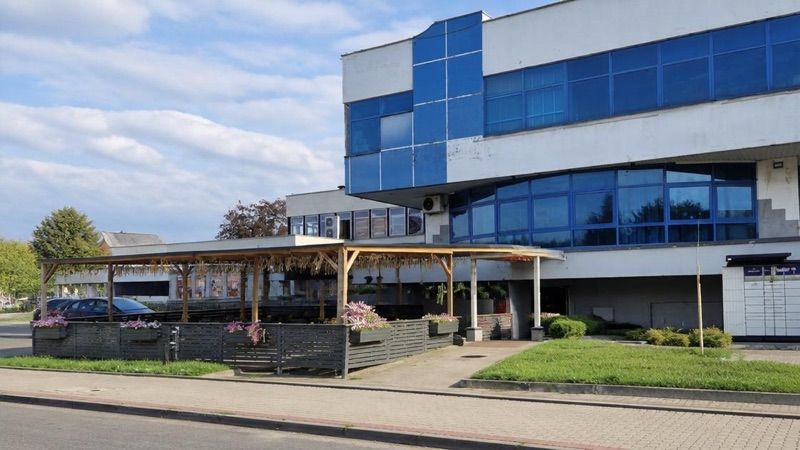 Restauracja Fabbrica Czechowice - Dziedzice, біля вокзалу Czechowice-Dziedzice