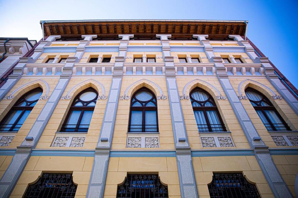 Camarote Hotel, житло біля вокзалу León