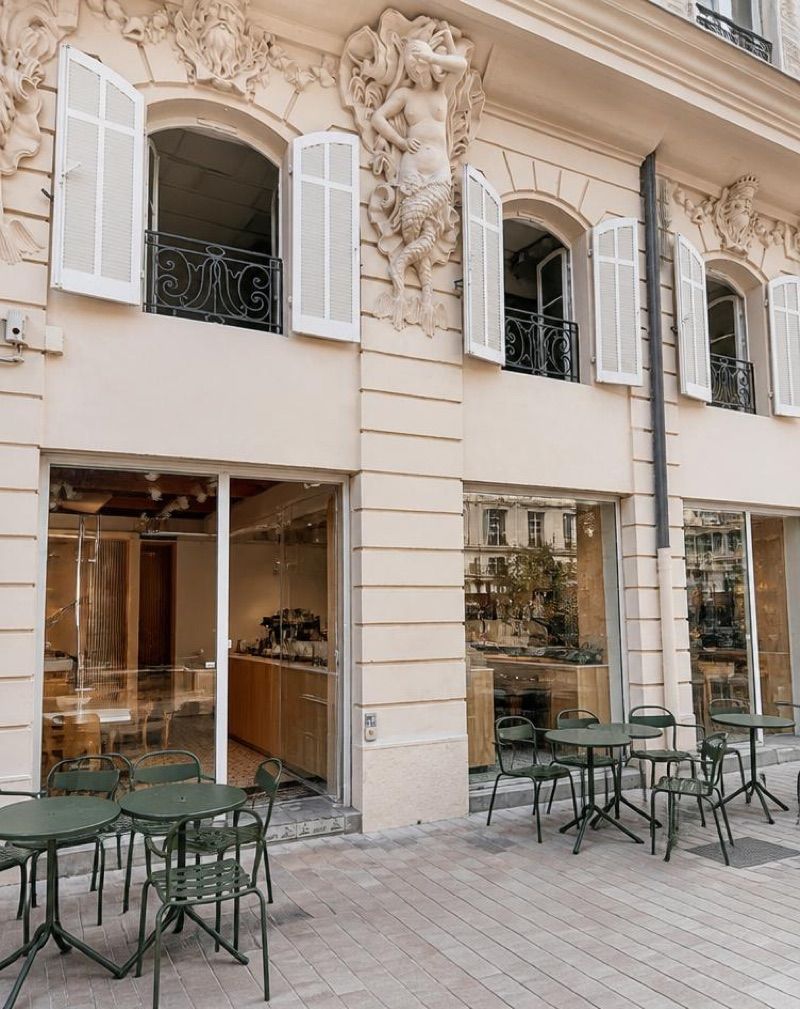 Bonne Miette, okolice dworca Marseille-St-Charles