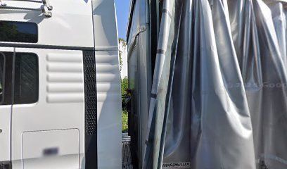Produkty Niemieckie, магазин біля вокзалу Гнєзно