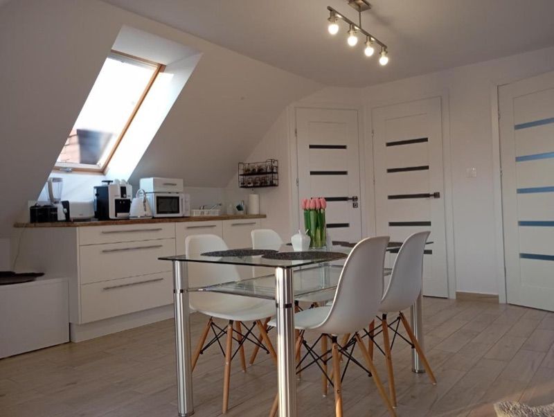 Apartment/mieszkanie u Janusza, житло біля вокзалу Грибув