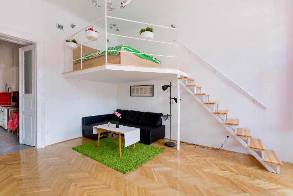 F4 Fiumei Apartment, житло біля вокзалу Budapest-Keleti