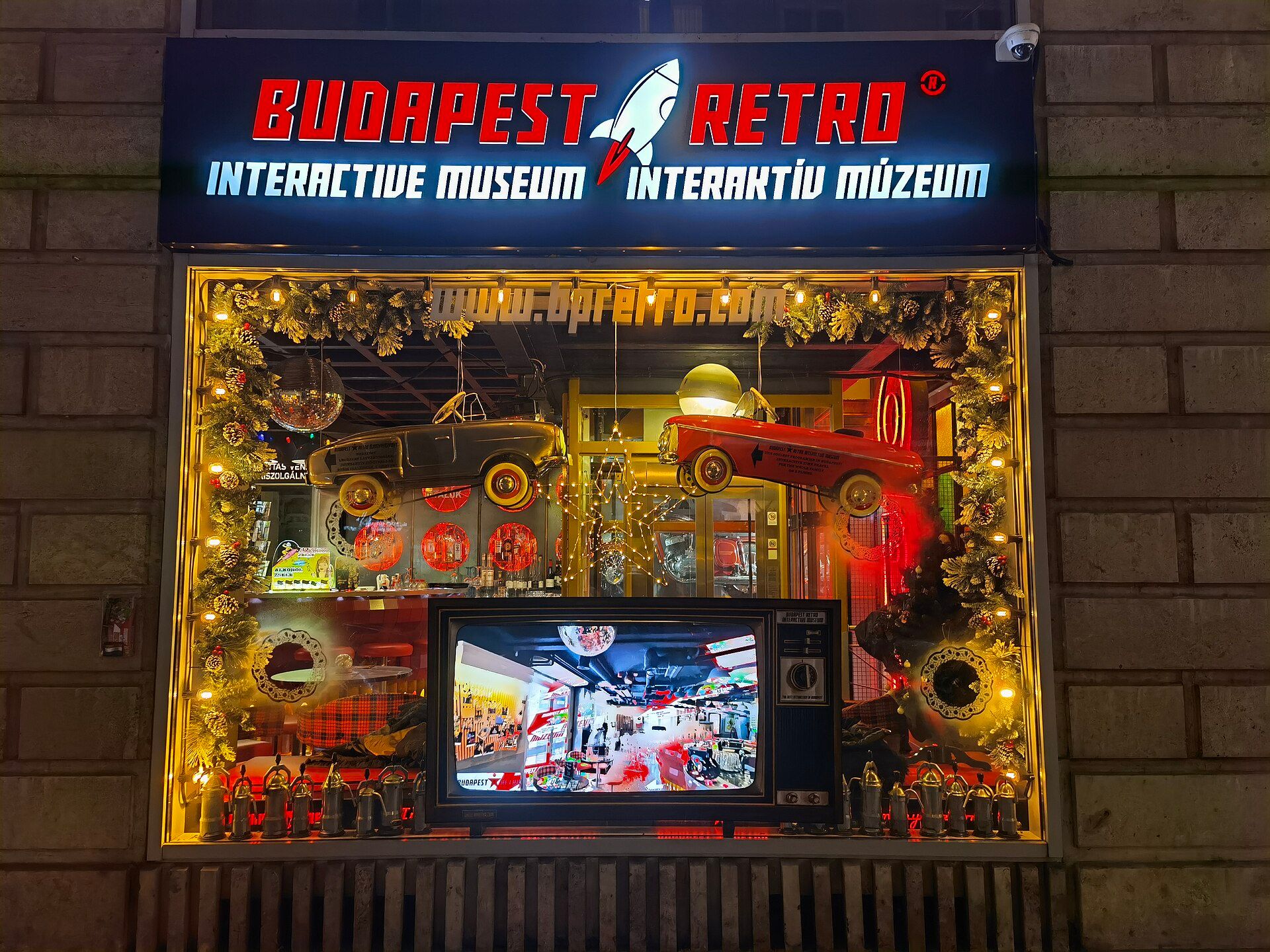 Budapest Retro Élményközpont, atrakcja w pobliżu dworca Budapest-Nyugati