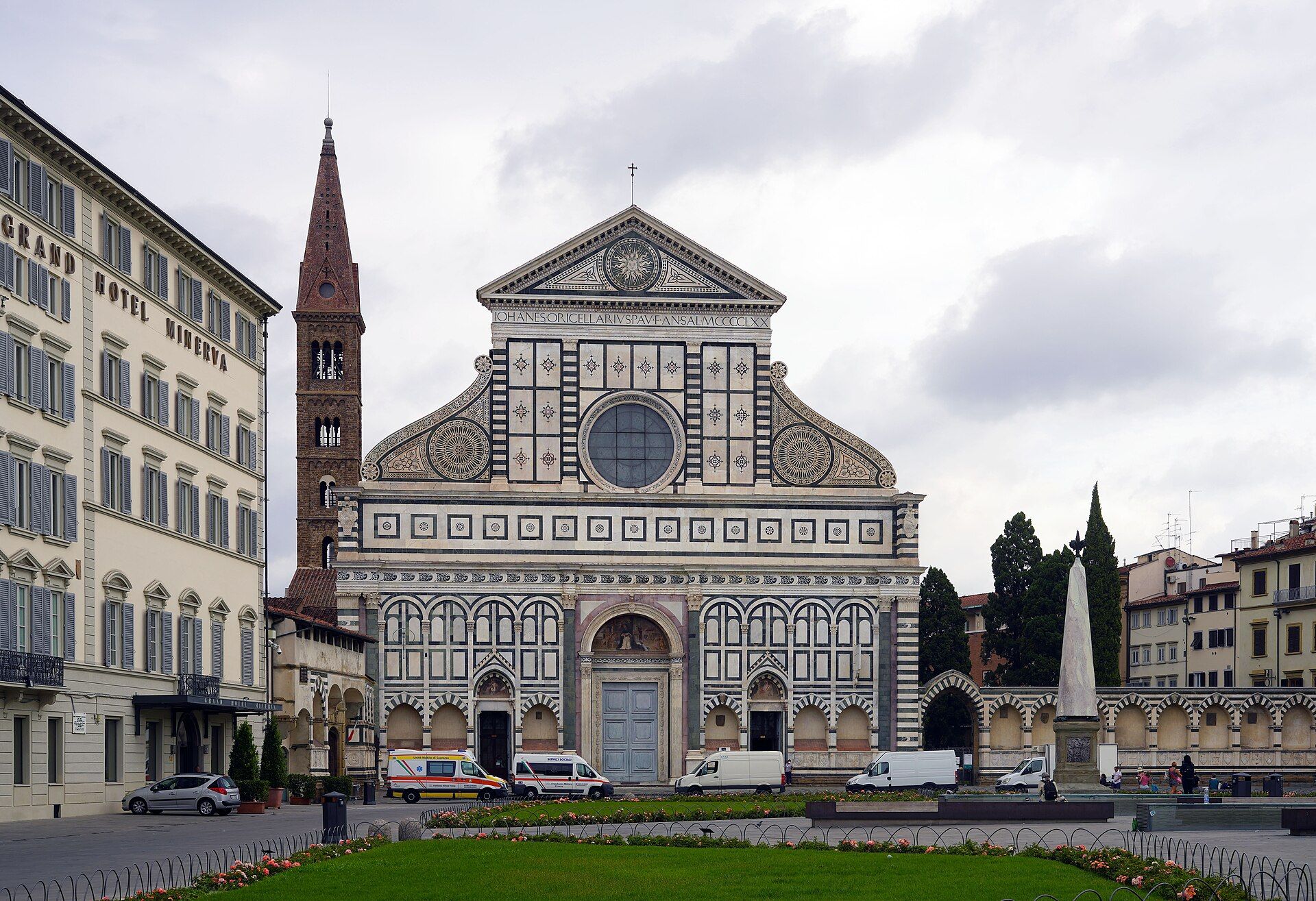 Santa Maria Novella we Florencji, atrakcja w pobliżu dworca Firenze Santa Maria Novella