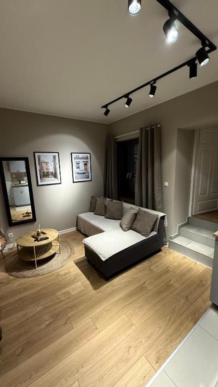 Piękny apartament w centrum Jarocina, житло біля вокзалу Яроцин