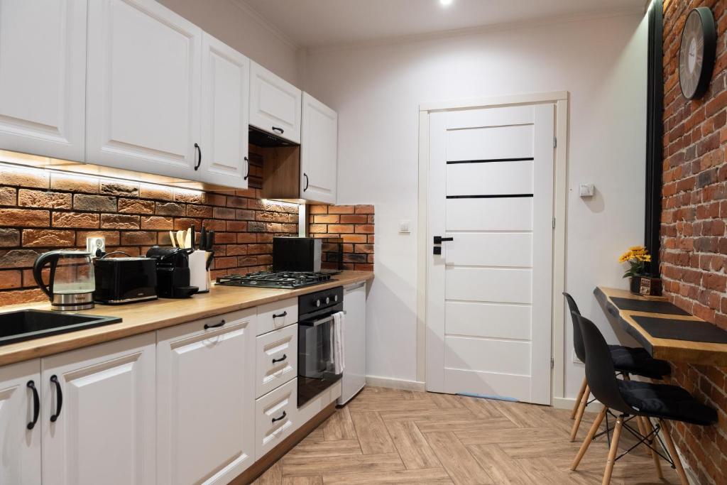 Lusia Apartment, житло біля вокзалу Ярослав