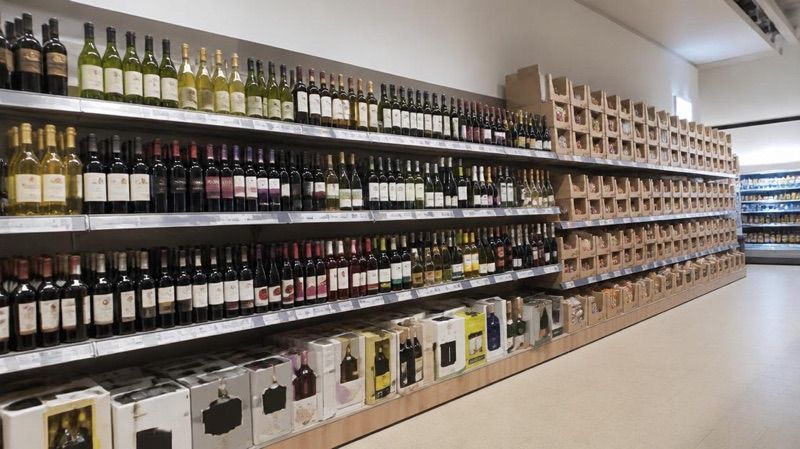 Lidl, sklep przy dworcu Jędrzejów