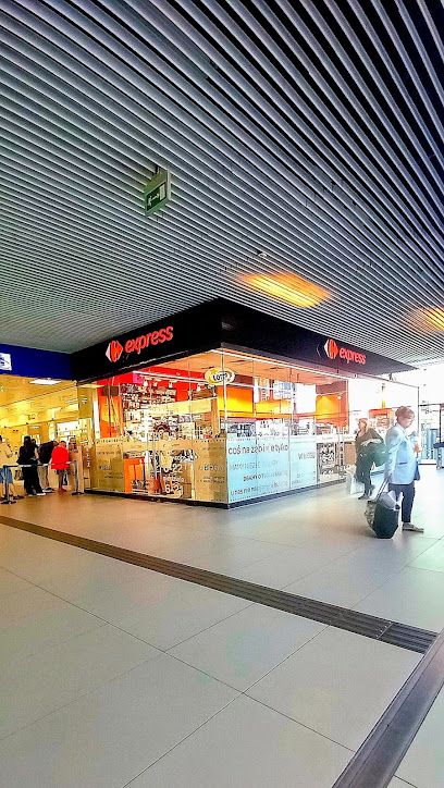 Carrefour Express, магазин біля вокзалу Катовіце
