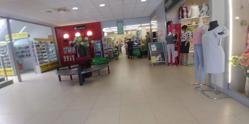 Galeria Perła, торговий центр біля вокзалу Красностав Місто