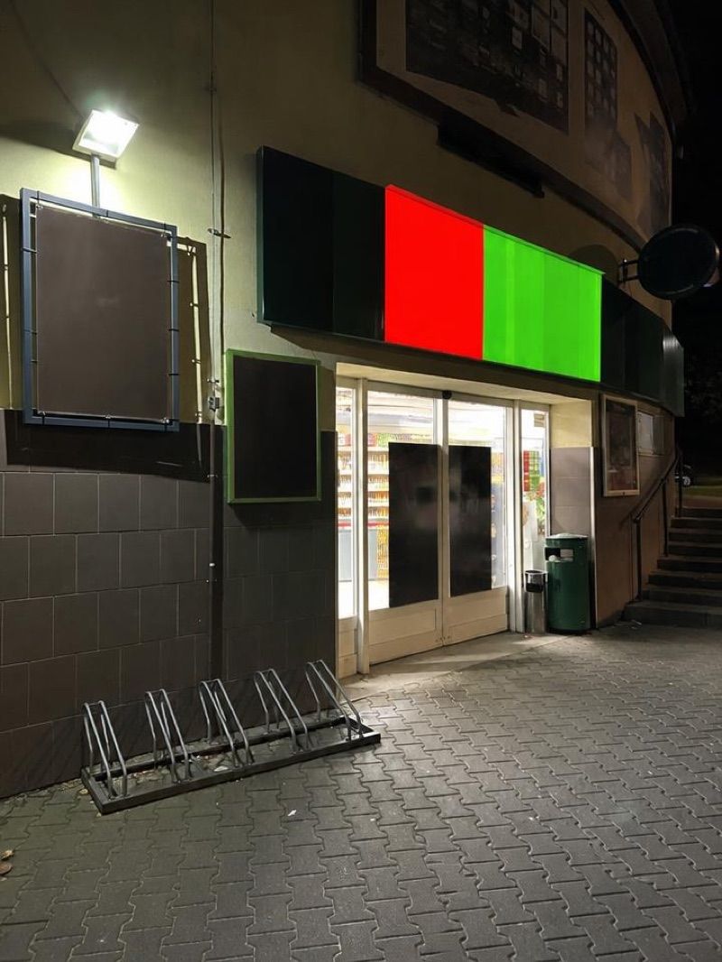 Delikatesy Centrum, sklep przy dworcu Kudowa-Zdrój