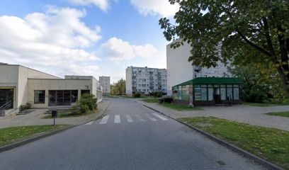 Sklep spożywczo - przemysłowy, sklep przy dworcu Łęczyca
