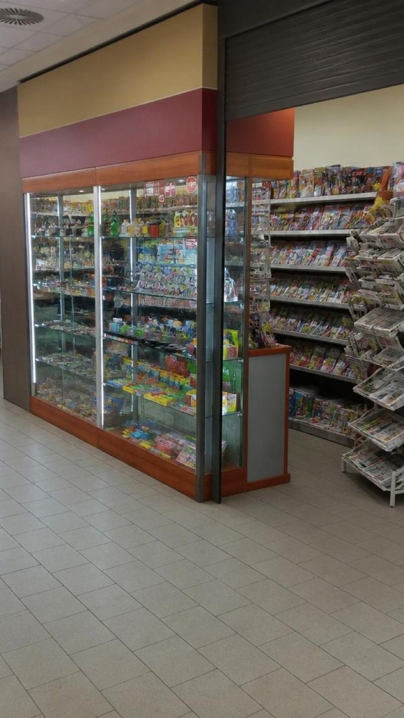 Media Star Salony Prasowe, sklep przy dworcu Łęczyca