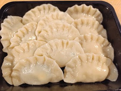Zakład garmażeryjny pierogowy kącik-pierogi na wynos lepione z sercem Joanna Kleiber, біля вокзалу Leszno