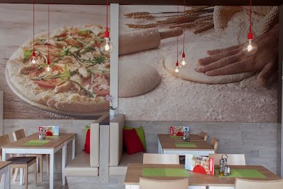 Pizzeria T-Pizza Łódź, Narutowicza 35, біля вокзалу Łodź Fabryczna