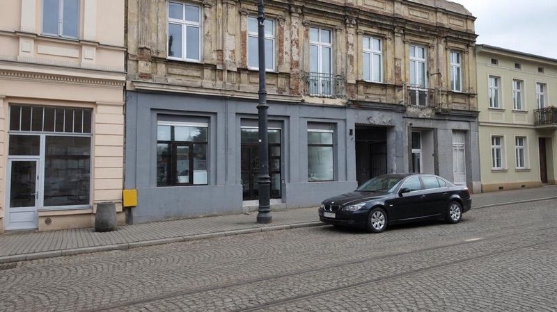 Apteka Czerwona, sklep przy dworcu Łodź Fabryczna