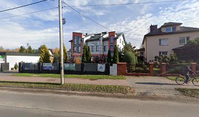 Apteka Centrum, магазин біля вокзалу Мендзжець-Подляський