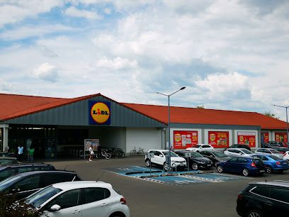 Lidl, магазин біля вокзалу Dworzec PKP Mielec