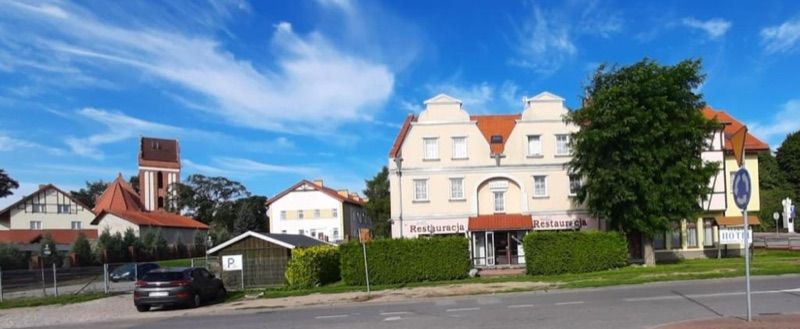 Hotel E-lektor, житло біля вокзалу Моронг