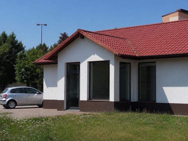 Delikatesy Karolczak, sklep przy dworcu Nakło nad Notecią