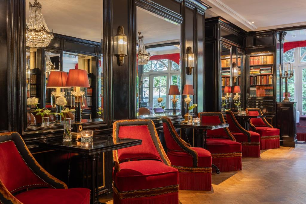 Apollofirst Boutique Hotel, житло біля вокзалу Amsterdam Zuid