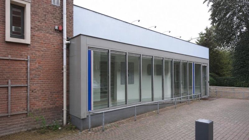 Mediq Pharmacy Singel, sklep przy dworcu Deventer