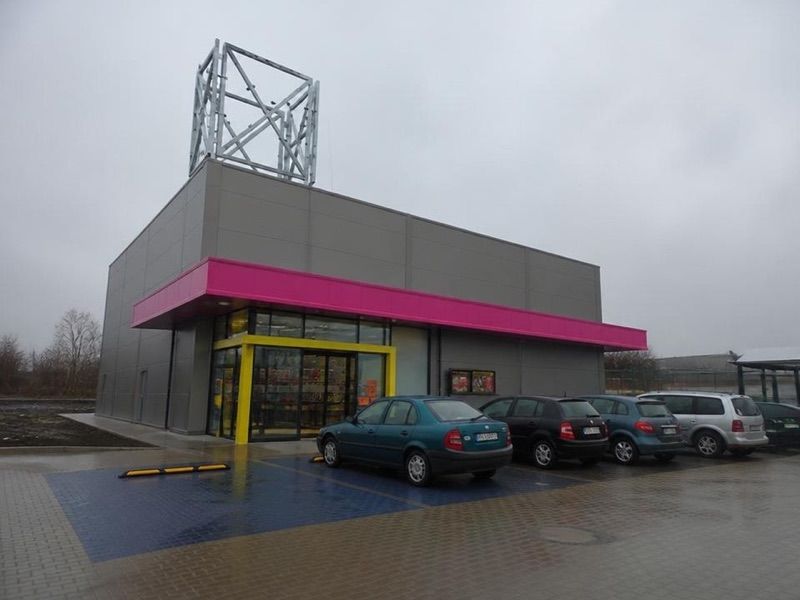 Biedronka, sklep przy dworcu Nowy Tomyśl