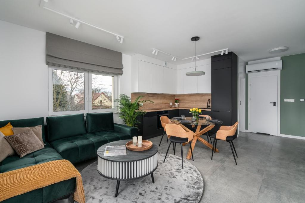 Green Heaven Modern Suites, житло біля вокзалу Олава