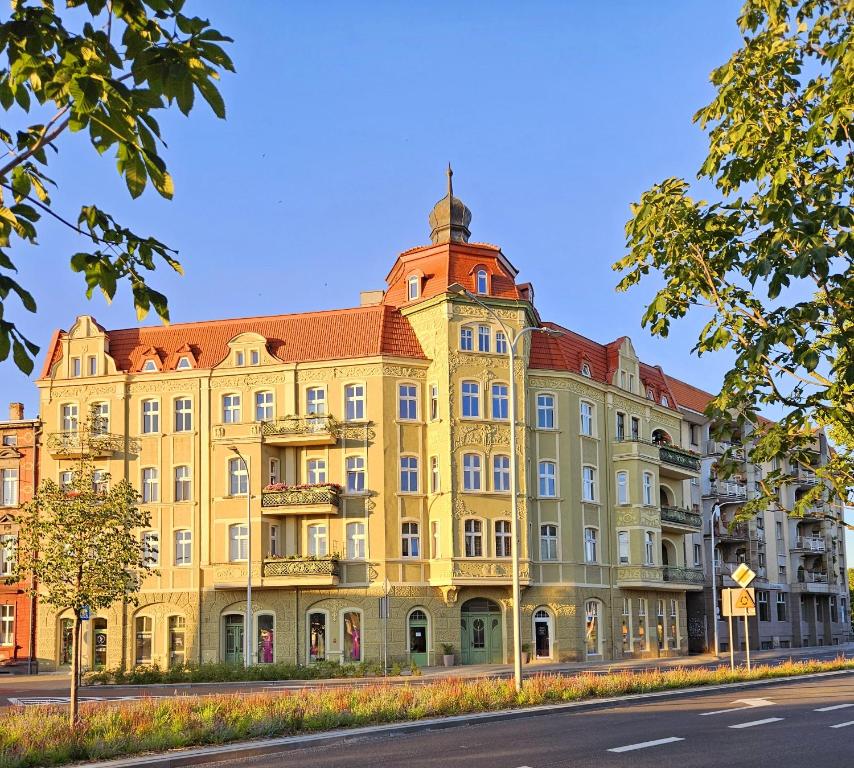 Apartamenty pod Aniołami, житло біля вокзалу Острув Велькопольський