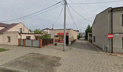 Pod Wierzbą s.c. PH, магазин біля вокзалу Остшешув