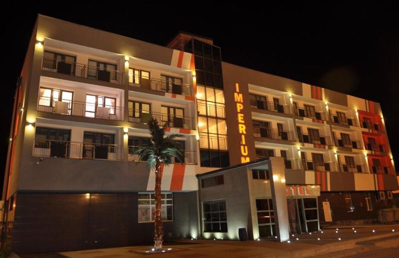 Hotel Imperium, житло біля вокзалу Пйонкі