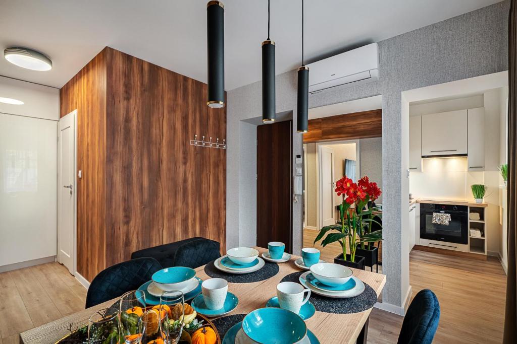 Apartament Serbańska 1przez2, житло біля вокзалу Перемишль Засанє