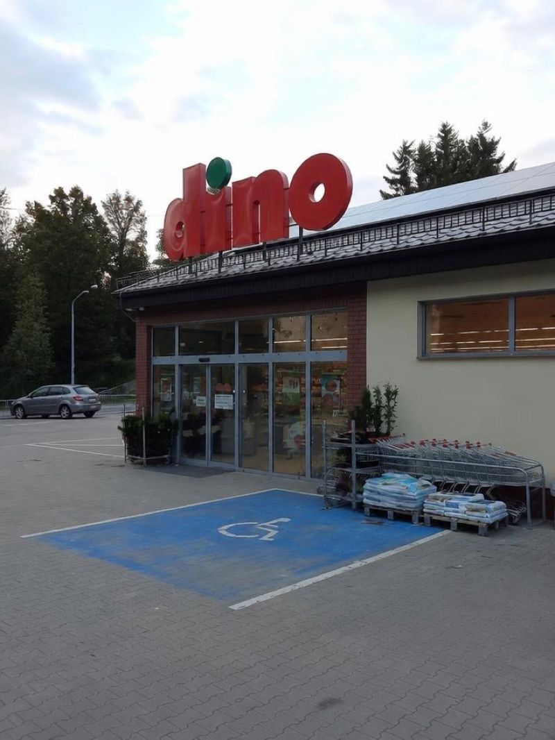 Dino, sklep przy dworcu Rawicz