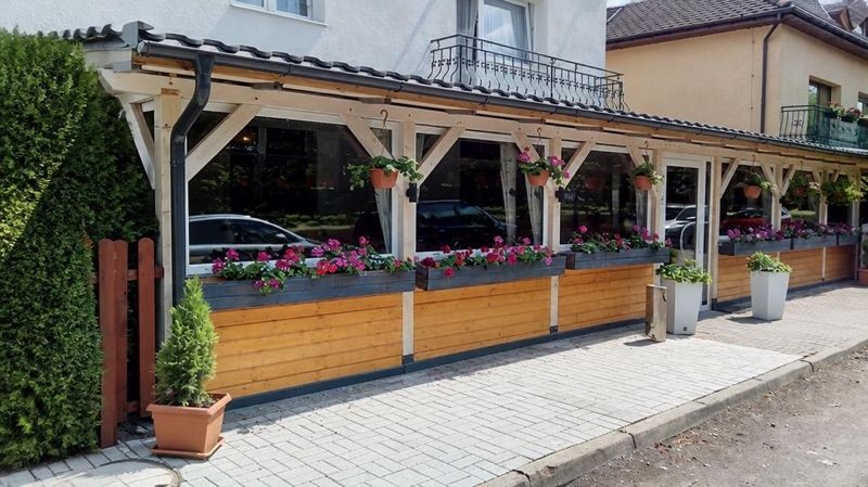 Pizza-Hit, біля вокзалу Rogoźno Wielkopolskie