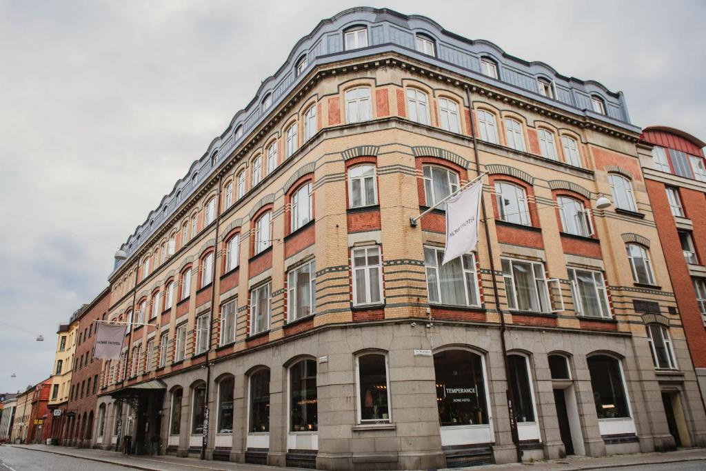 Home Hotel Temperance, житло біля вокзалу Malmö Centralstation