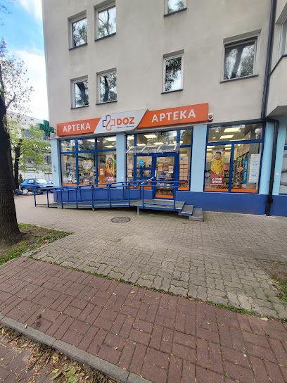 Apteka Całodobowa, магазин біля вокзалу Седльце