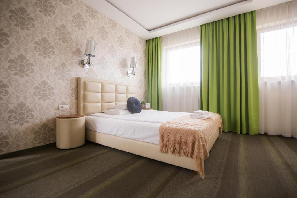 Hotel Wróblewscy, житло біля вокзалу Серадз