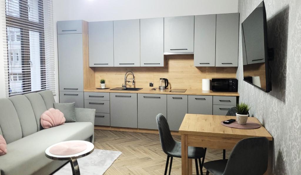 APARTAMENT JARACZA 28/10, житло біля вокзалу Слупск
