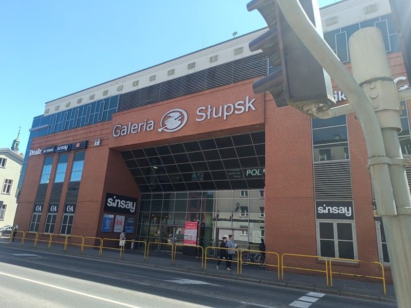 Galeria Słupsk, торговий центр біля вокзалу Слупск