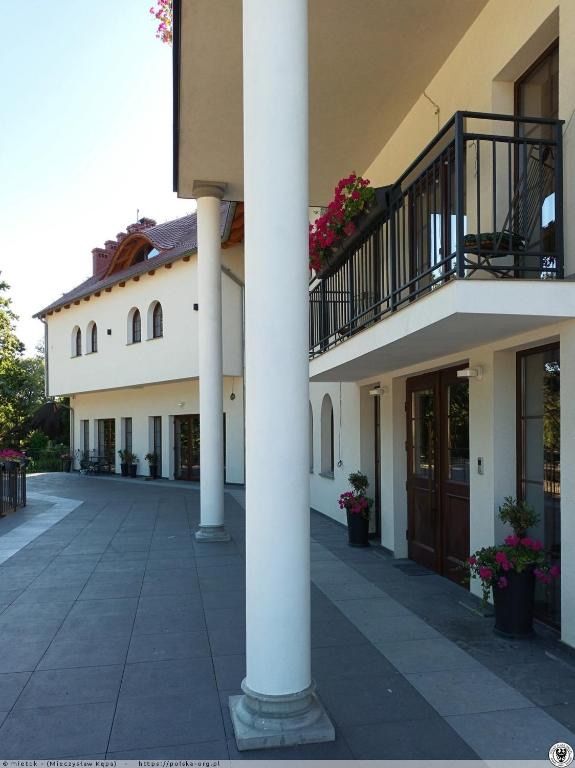 Villa Parkova Strzelin, житло біля вокзалу Стшелін