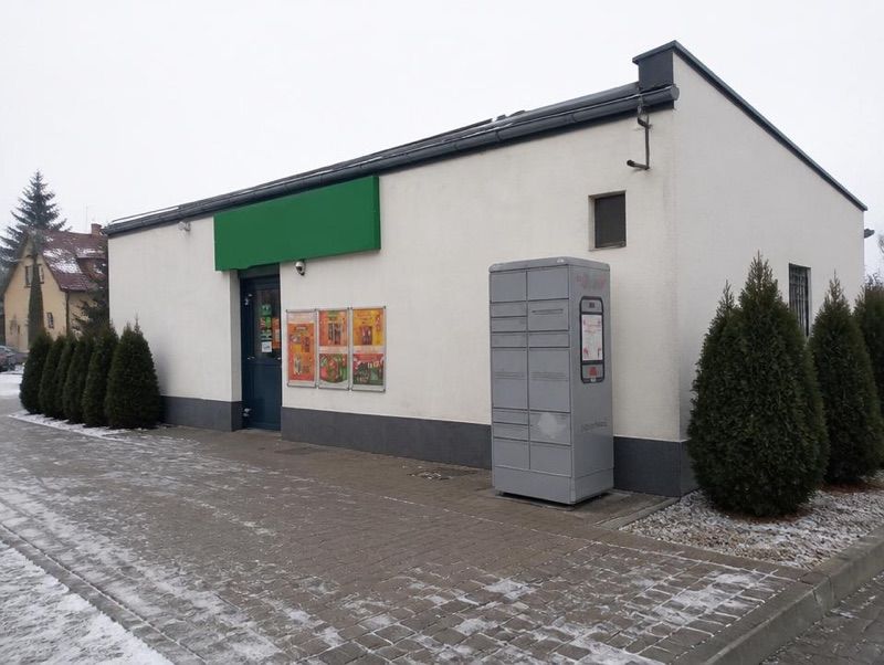 Sklep Żabka, sklep przy dworcu Sulechów