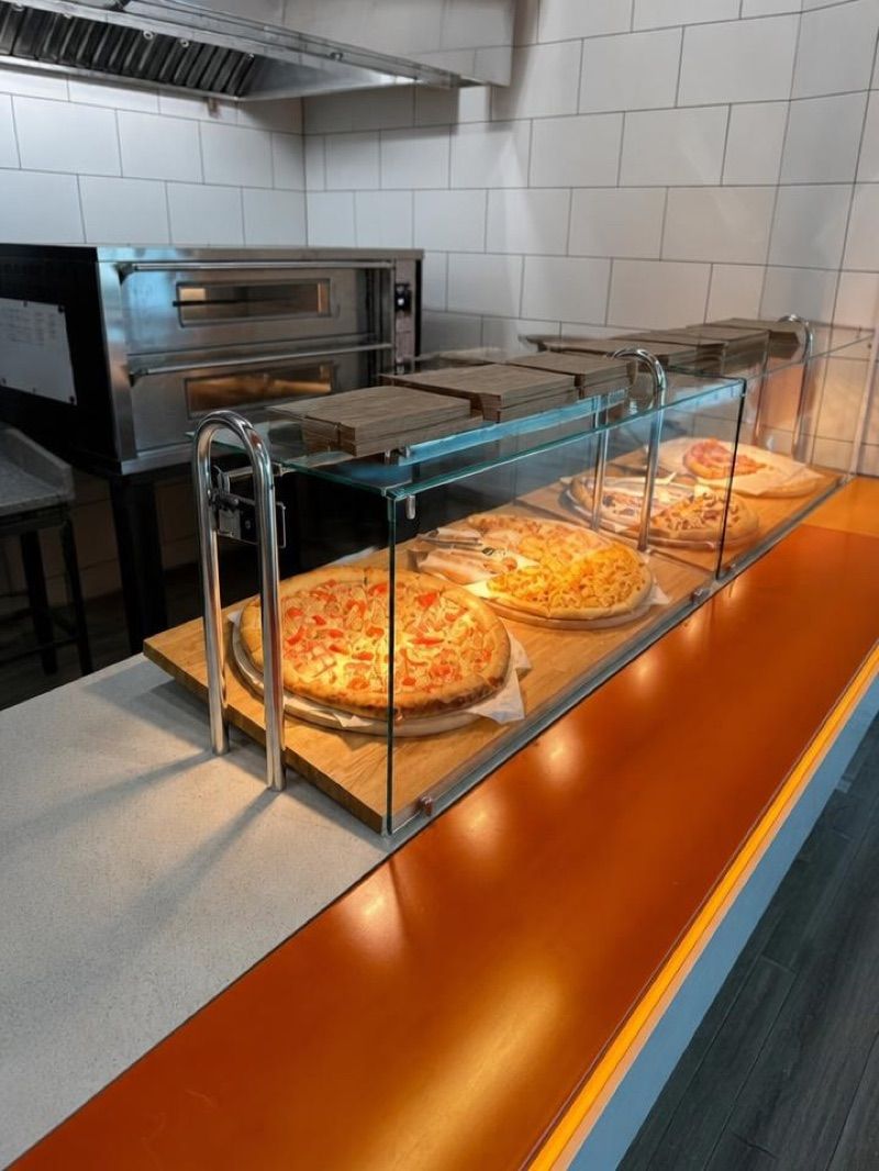 Chilli Pizza Suwałki Generała Józefa Dwernickiego 15, okolice dworca Suwałki