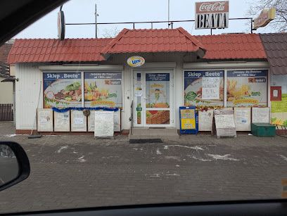Sklep BEATA, магазин біля вокзалу Сважендз