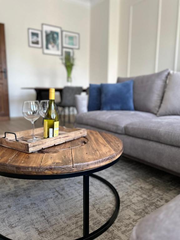 Apartament No. 5 City Center, житло біля вокзалу Свідніца Місто