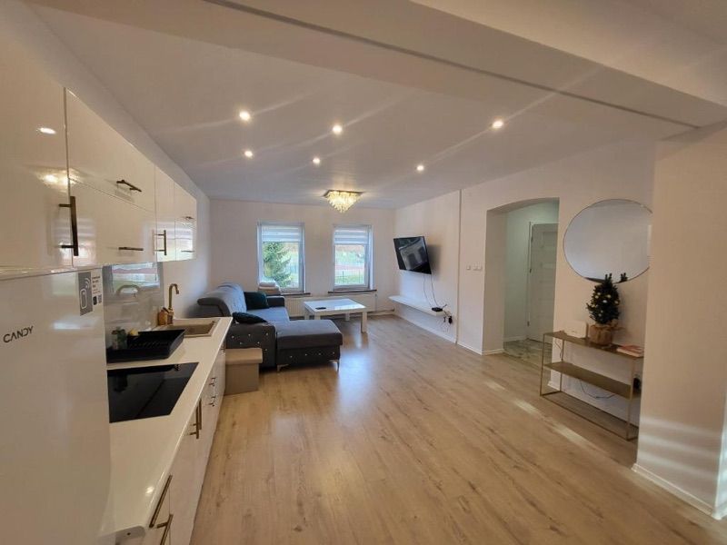 Apartament Daisy, житло біля вокзалу Свебодзиці