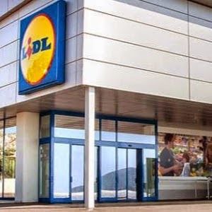 Lidl, магазин біля вокзалу Шамотули