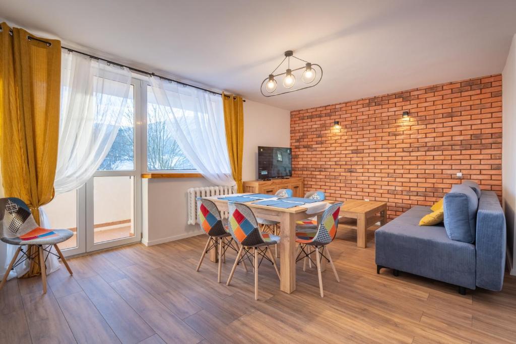Apartament Fiński z sauną, житло біля вокзалу Шклярска Поремба Гурна