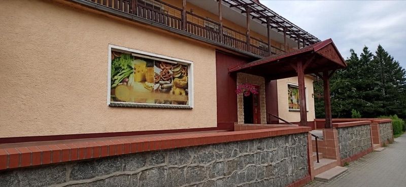 Sklep spożywczy Śnieżka, sklep przy dworcu Szklarska Poręba Górna