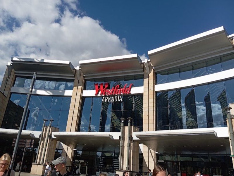 Westfield Arkadia, торговий центр біля вокзалу Варшава-Гданьська